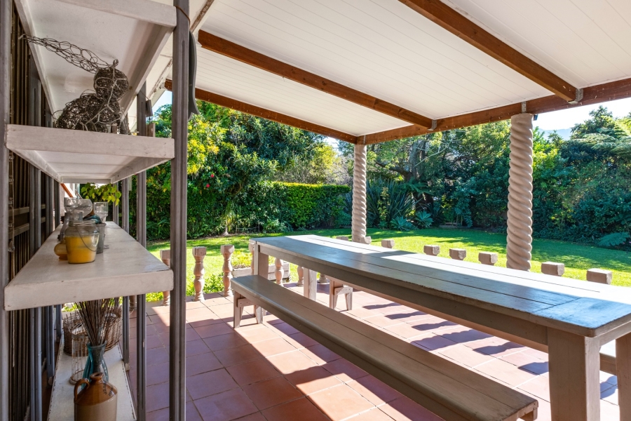 4 Bedroom Property for Sale in Bergsig Western Cape